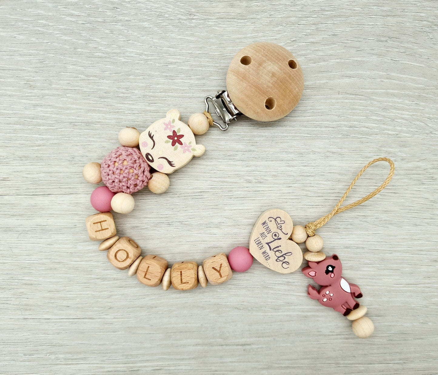 Schnullerkette mit Namen| Reh| Herz mit Spruch |Wenn aus Liebe Leben wird .. bekommt das Glück einen Namen| Geschenk zur Geburt