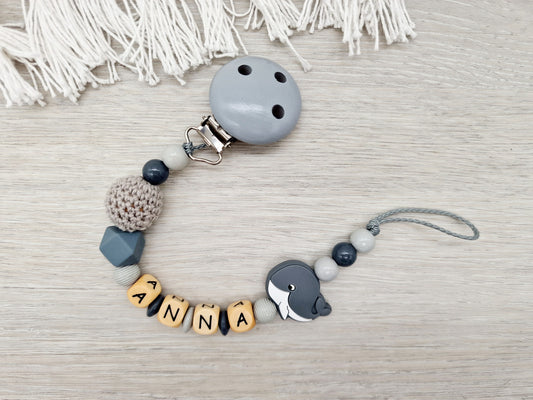 Schnullerkette mit Namen Wal |Schildkröte | Reh | Krone | Grau | Natur | Holz | Silikon | Geschenk zur Geburt | Junge | Mädchen
